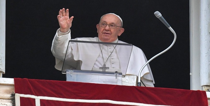 Papa pide «liberación sin condiciones de todos los secuestrados» en Colombia