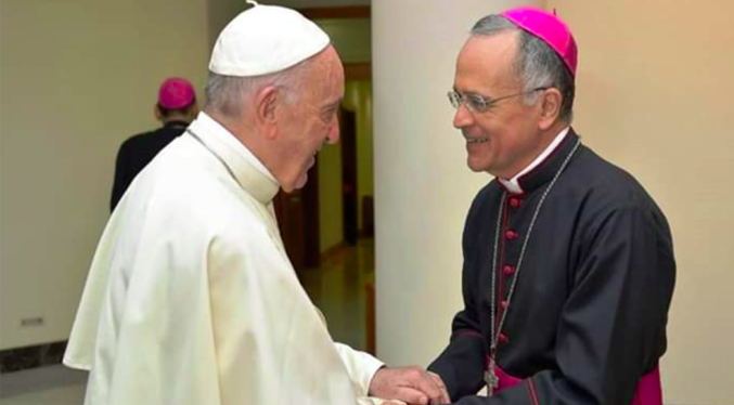 El Papa recibe en audiencia al obispo auxiliar de Managua tras ser expulsado de Nicaragua