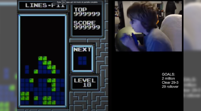 Un adolescente de EEUU se torna el primer ser humano en vencer al Tetris