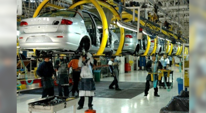 Producción de vehículos en Venezuela cae 19 % en 2023