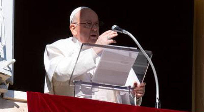 El papa Francisco, «aliviado» por la liberación de 6 monjas, pide el apoyo internacional para Haití