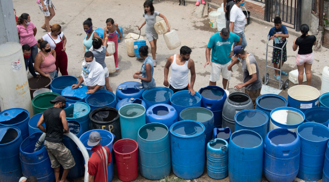 Indican que 8 de cada 10 venezolanos está expuesto a un agua no apta para consumo humano