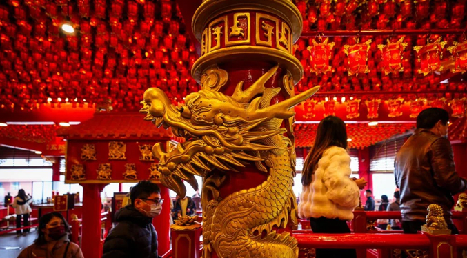 China da la bienvenida al año del Dragón