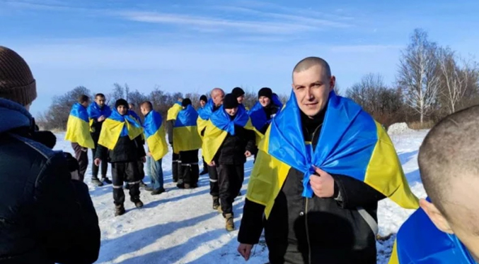 Rusia informa de un canje  de 100 prisioneros de guerra con Ucrania