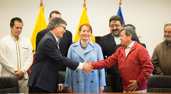Gobierno colombiano iniciará diálogo con el ELN el 8 de abril en Venezuela