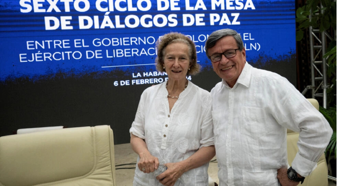 El gobierno de Colombia culpa al ELN por una «crisis innecesaria» en los diálogos de paz