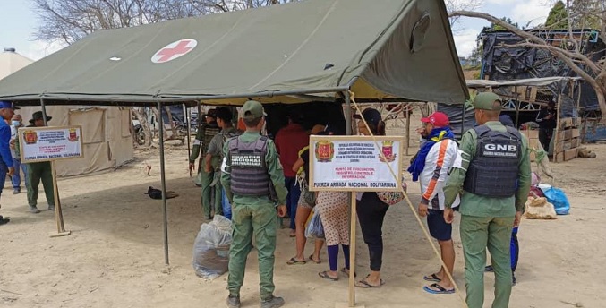 Sube a 864 los evacuados de la mina ilegal que colapsó en Bolívar