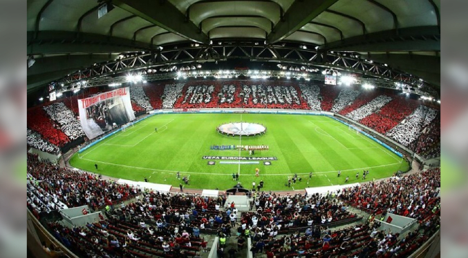 Grecia permitirá la vuelta de aficionados a los estadios pero con más medidas de seguridad