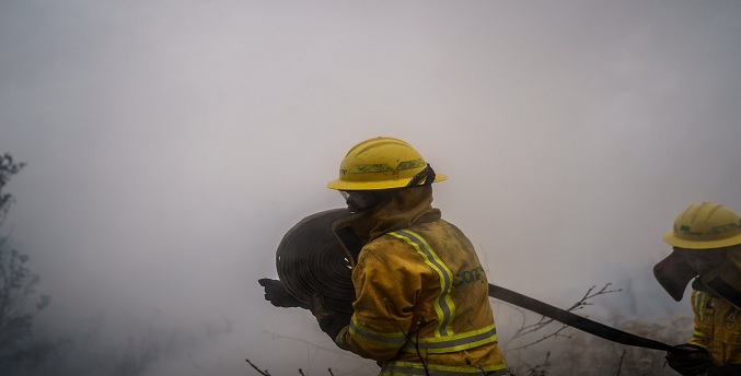España ofrece su apoyo a Chile ante los incendios forestales con más de cien muertos