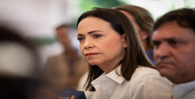 María Corina Machado alerta de «maniobra» para «impedir la inscripción» de su candidata