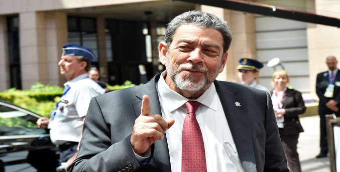 Primer ministro de San Vicente pide a Venezuela y Guayana «paz, hablar y no luchar»