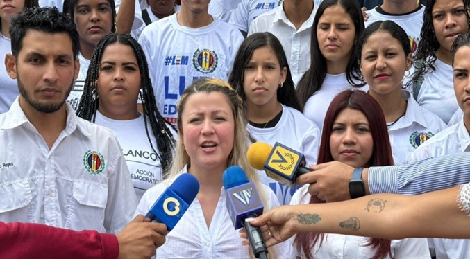 Juventud de AD rechaza políticas “electoreras” del presidente Maduro