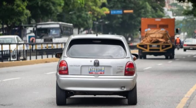 INTT establece nuevos límites de velocidad para el transporte público y privado