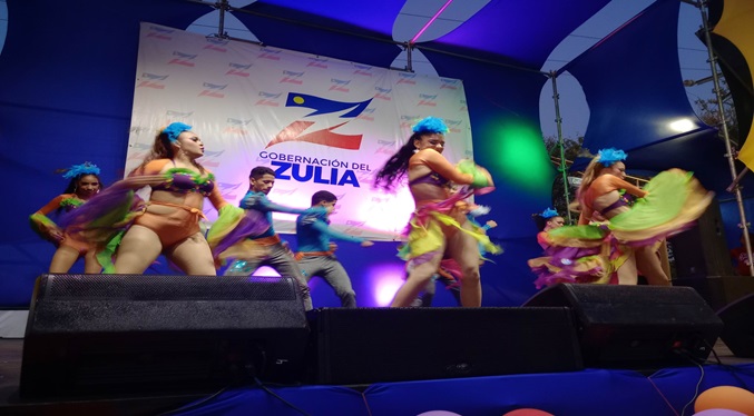 Llenazo total en la celebración del Carnaval 2024 de la Gobernación del Zulia