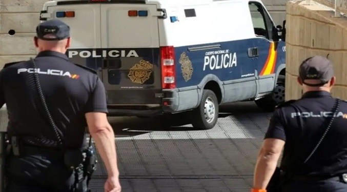 Detenidos dos influencers por presunto abuso sexual de dos menores de edad en España