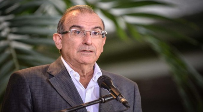 Senador colombiano tacha de «inaceptable» postura de la OEA sobre amenazas golpistas a Petro