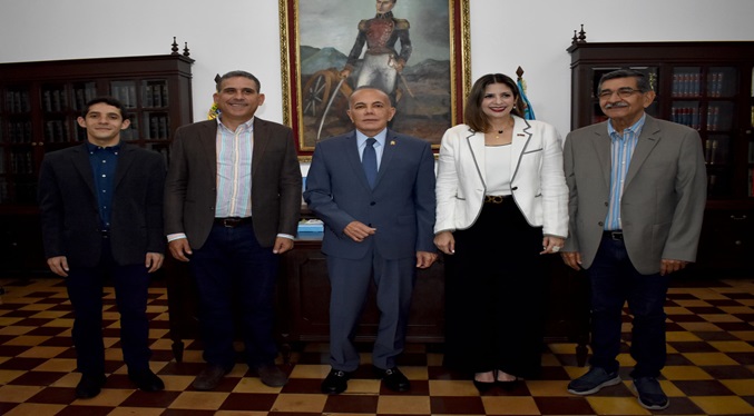 Gobernador Rosales y alcalde del municipio Torres estrechan lazos de cooperación