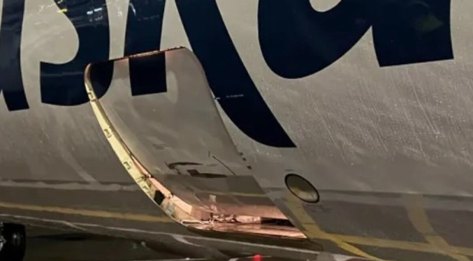 Un Boeing 737 de Alaska Airlines aterrizó con la puerta de carga abierta: Nuevo incidente