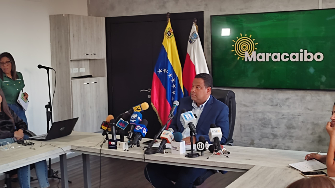 Alcalde de Maracaibo: Moto que veamos con tres personas la vamos a remolcar