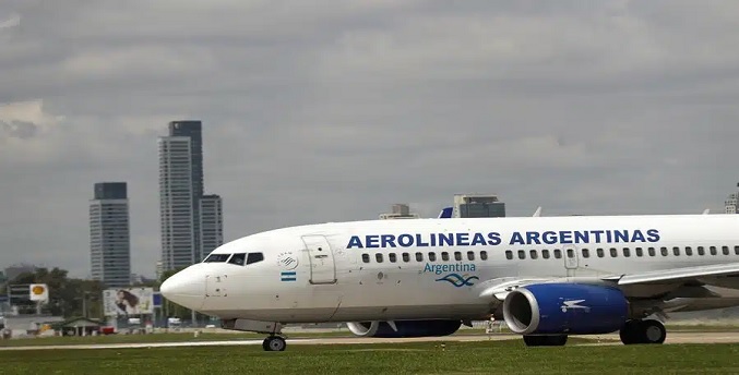 Argentina inicia acciones diplomáticas contra Venezuela por prohibir el uso del espacio aéreo