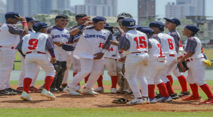 Novena de Venezuela derrota a Puerto Rico en la primera versión de la Serie del Caribe Kids