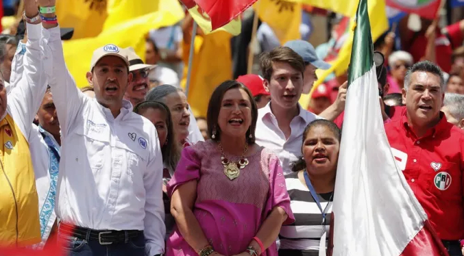 Candidata presidencial mexicana: Es ilegal dar 110 dólares mensuales a venezolanos deportados de México