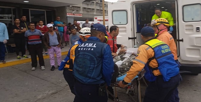 Doce personas sufren una intoxicación en Mérida