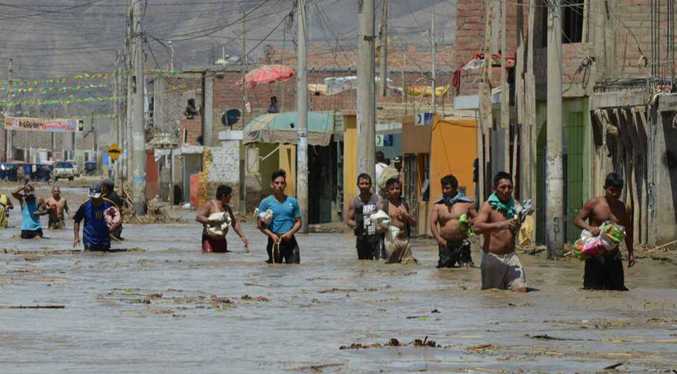 Seis fallecidos por desborde de ríos en Perú