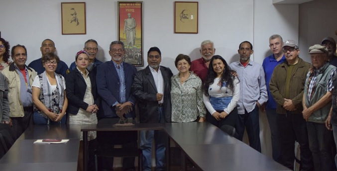 Manuel Isidro Molina denuncia bloqueos a su candidatura por Nuvipa