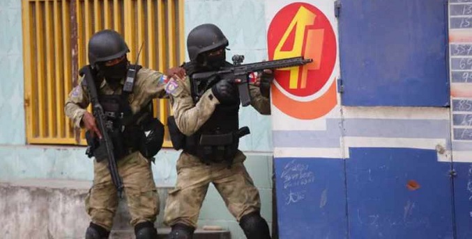 Al menos una decena de muertos luego del ataque de bandas a cárcel de Puerto Príncipe