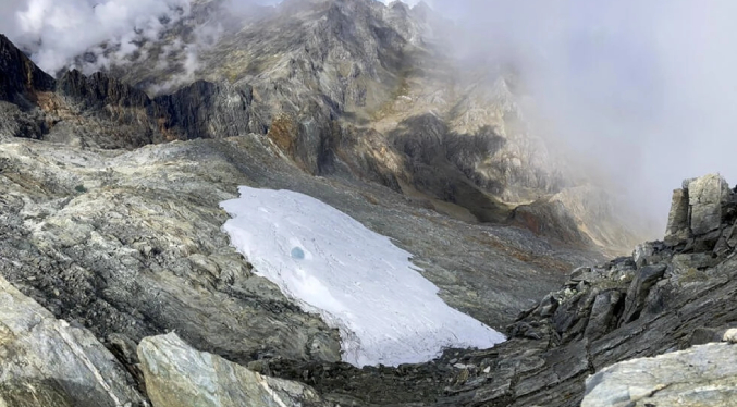 Venezuela: La controvertida técnica del gobierno para salvar el glaciar del Pico Humboldt