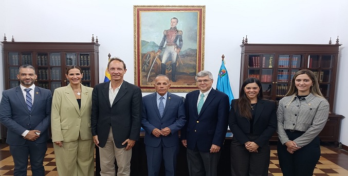 Gobernador Rosales sostuvo distinguido encuentro con Embajador y Cónsul de Alemania