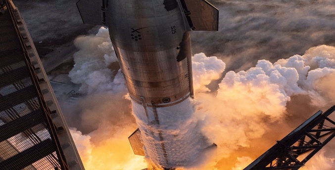 El enorme cohete Starship de SpaceX despega con éxito en la tercera prueba (+ Video)