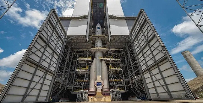 Ariane 6, casi listo: la ESA incorpora las primeras cargas útiles en su cohete
