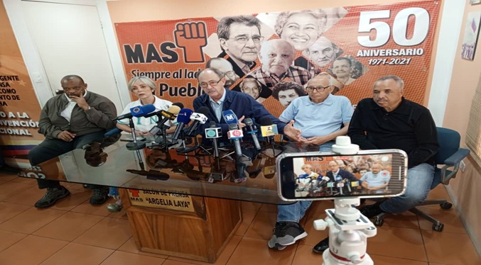 El MAS se suma a la candidatura de Manuel Rosales
