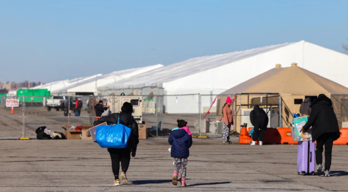 Un campamento aislado en los confines de Nueva York simboliza la crisis migratoria