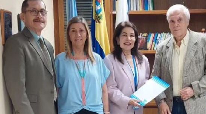 Rectora de LUZ nombra nuevo presidente de la junta directiva del Maczul