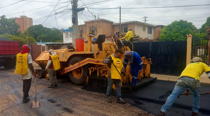 Gobernación continúa con los trabajos de recuperación vial en Zulia