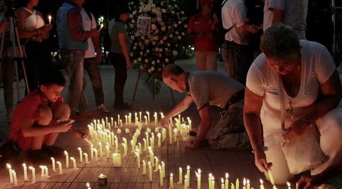 Enciende velas contra la violencia en Cúcuta