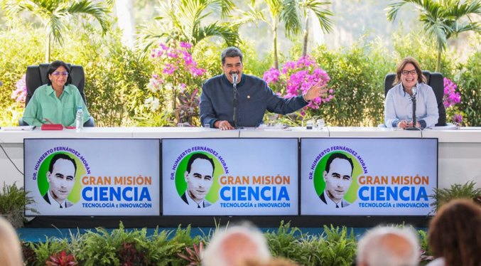 Gobierno venezolano invitará a profesores de EEUU y otros países a una nueva universidad científica