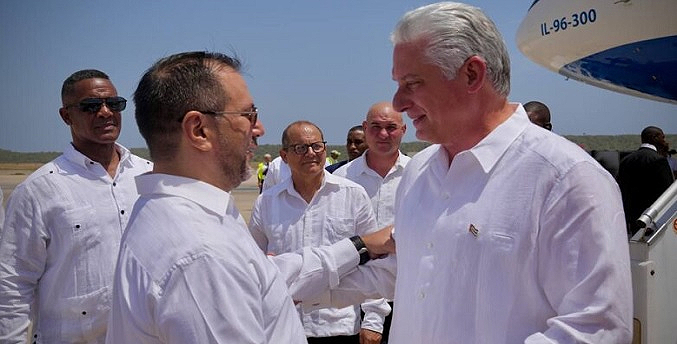 El presidente de Cuba llega a Venezuela para una cumbre de la ALBA