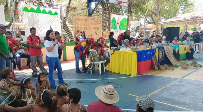 Mincultura participa en una asamblea con las comunidades indígenas de Machiques de Perijá