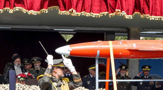 EEUU y el Reino Unido imponen sanciones contra el programa de drones de Irán