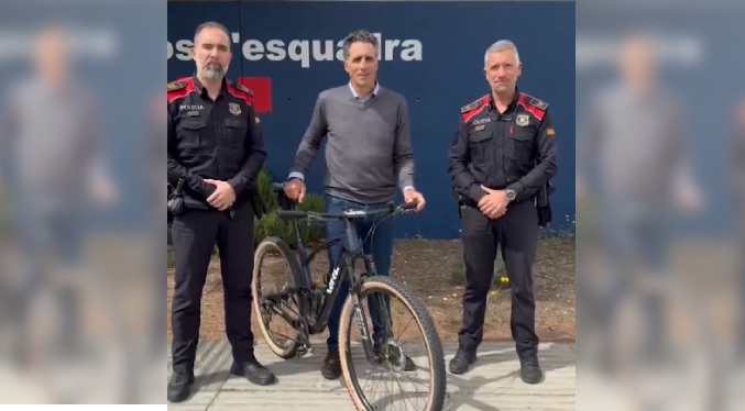 Policía devuelve al ciclista Miguel Induráin la bicicleta de 6.500 euros que le robaron en Catalunya