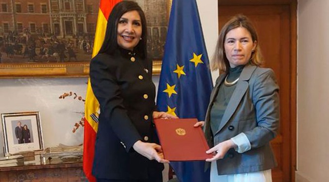 Embajadora de Venezuela en España presenta credenciales ante autoridades europeas