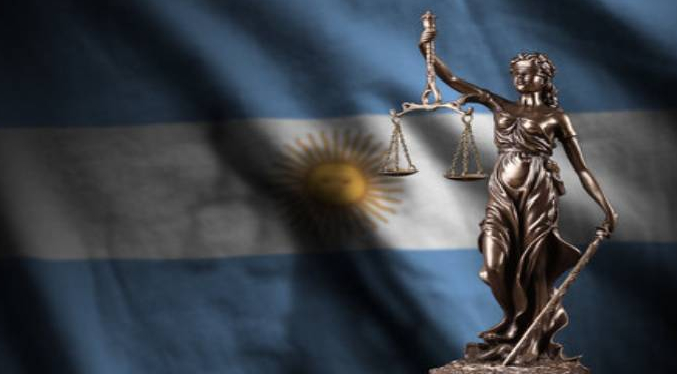 La Justicia argentina ordena investigar «presuntos crímenes» del Gobierno de Venezuela