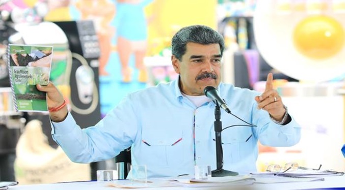Maduro sobre Consulta Popular Nacional: Es un hito histórico