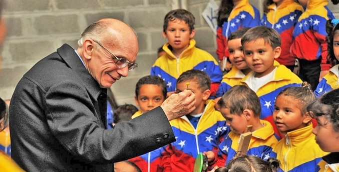 Venezuela recuerda al músico José Antonio Abreu en el 85 aniversario de su nacimiento