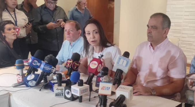 María Corina Machado asegura que tema de agenda le impidió reunirse con Manuel Rosales en Maracaibo
