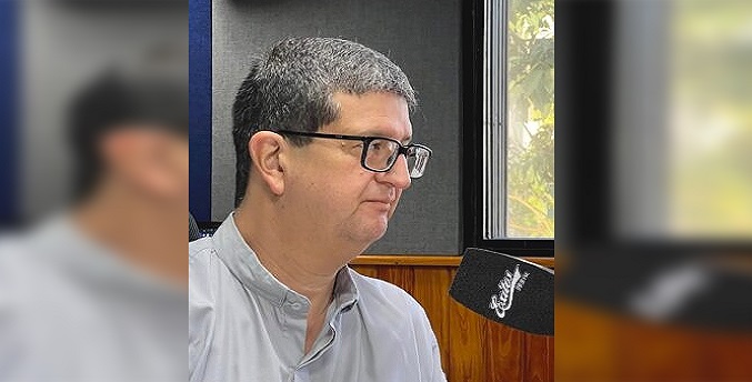 Padre Arturo Peraza insta a candidatos a discutir proceso de “normalización democrática»